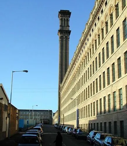 Lister Mills, Apartment 327, Silk Warehouse, Lilycroft Rd, Bd9 5Bd