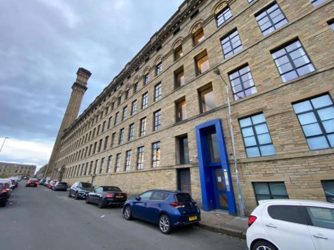 Lister Mills, 327, Silk Warehouse, Lilycroft Rd, Bd9 5bd